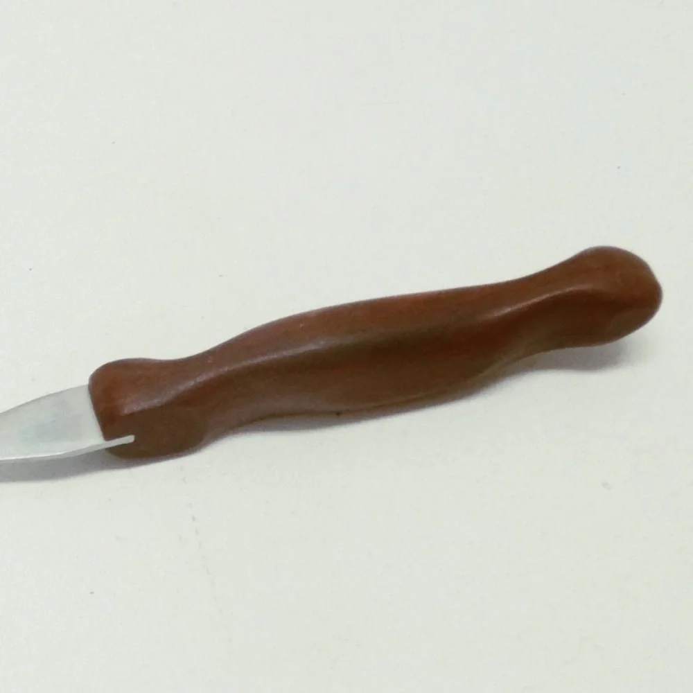 CUTCO No. 26 Chefs Carving, Serving Fork Dinner Utensil Brown. Teak